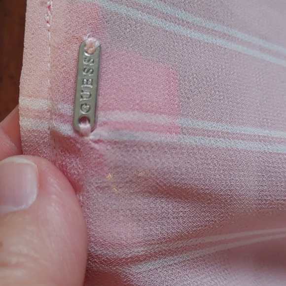 🌻Women's Guess Pink & White Sheer Striped Feminie Romantic Blouse - Picture 4 of 8
